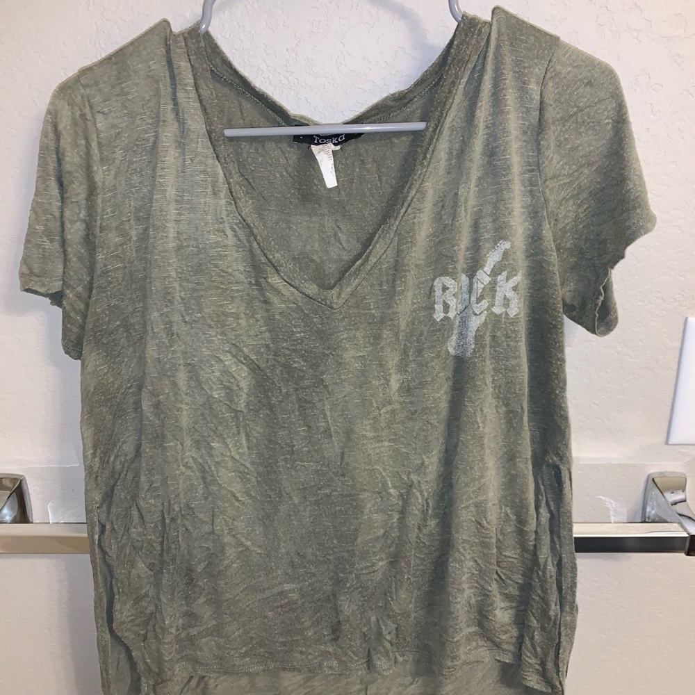 Green low high rock tee